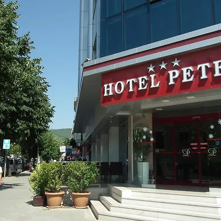 Petek 3*