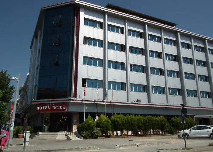 Szálloda Petek